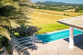 Maison Madalena Avec Studio Independent