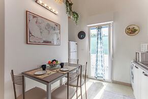 Alcamo Pool House Blu