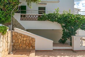 Can Jaume 6 in Es Canutells