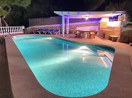 Can Jaume 6 in Es Canutells