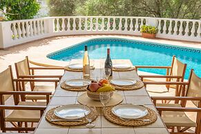 Can Jaume 6 in Es Canutells