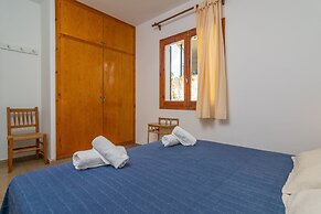 Can Jaume 6 in Es Canutells