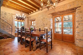 Son Fuster D Abaix in Alar