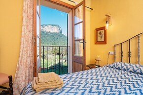 Son Fuster D Abaix in Alar