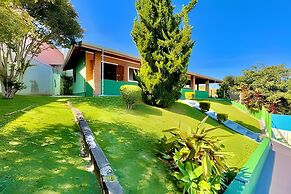 Chácara com piscina aquecida- Perdões