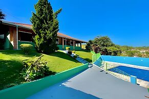 Chácara com piscina aquecida- Perdões