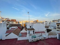Apartamentos Royal Suites by Croma