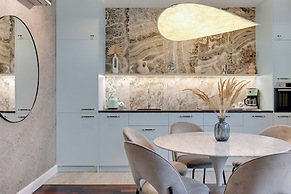 Lion Apartments - Apartment in Old Town