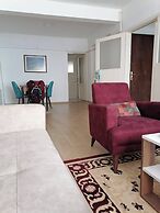 Charming Kadıköy Apartment With City Views