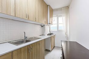 Charming Kadıköy Apartment With City Views