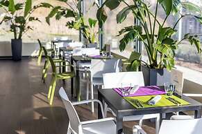 Hotel Zentral Castellana Norte