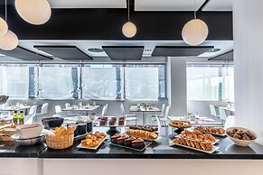 Hotel Zentral Castellana Norte