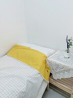 Only for woman - Sadang House