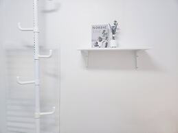 Only for woman - Sadang House