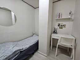 Only for woman - Sadang House