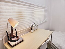 Only for woman - Sadang House