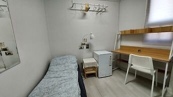 Only for woman - Sadang House