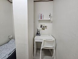 Only for woman - Sadang House