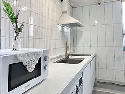 Only for woman - Sadang House