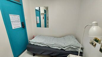 Only for woman - Sadang House