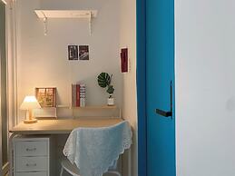 Only for woman - Sadang House