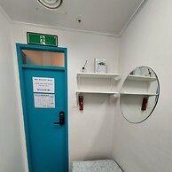 Only for woman - Sadang House