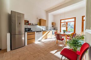 Casa Tharros in Nurachi