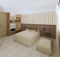 BRIT HOTEL CONFORT ALENCON