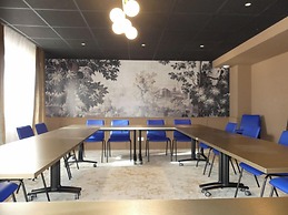 BRIT HOTEL CONFORT ALENCON