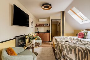 Colette LoftAffair Collection