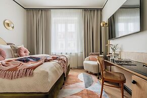 Colette LoftAffair Collection