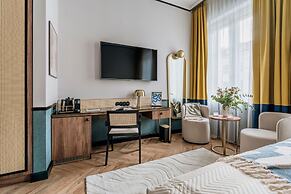 Colette LoftAffair Collection