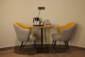 Wedcation by Tivoli, Israna