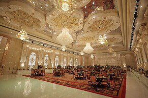 Wedcation by Tivoli, Israna