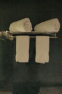 Wedcation by Tivoli, Israna