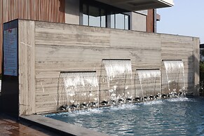 Wedcation by Tivoli, Israna