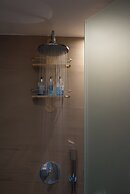 ILION Air Host - Near Athens International Airport