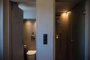 ILION Air Host - Near Athens International Airport