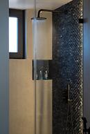 ILION Air Host - Near Athens International Airport