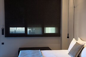 ILION Air Host - Near Athens International Airport