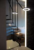 ILION Air Host - Near Athens International Airport