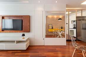 Modern Design Between Ipanema and Copacabana Bc405