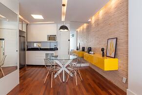 Modern Design Between Ipanema and Copacabana Bc405