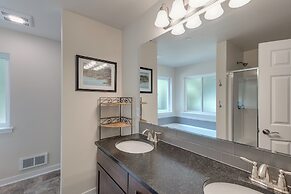 A Re-styled Single Story, 3-bedroom, 2-bath Ranch Style Cabin at Silve