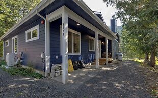 A Re-styled Single Story, 3-bedroom, 2-bath Ranch Style Cabin at Silve