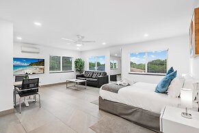 Unique Retreat - Unit C: Charming 2nd-floor Escape