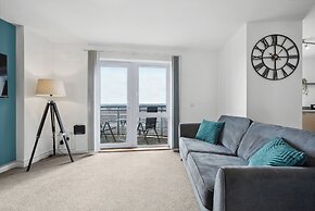 The Pinnacle by Cotels