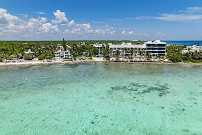 VILLA BELLAMAR AKUMAL