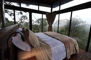 Pousada Serenus House