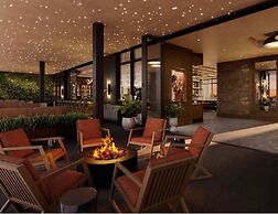 Hotel Phoenix Centennial Yards